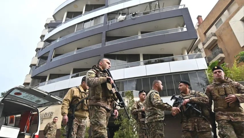 بالفيديو- نجا من غارة فندق "كومفورت" وقتِل اليوم في الشقة...من هدف "الحازمية"؟